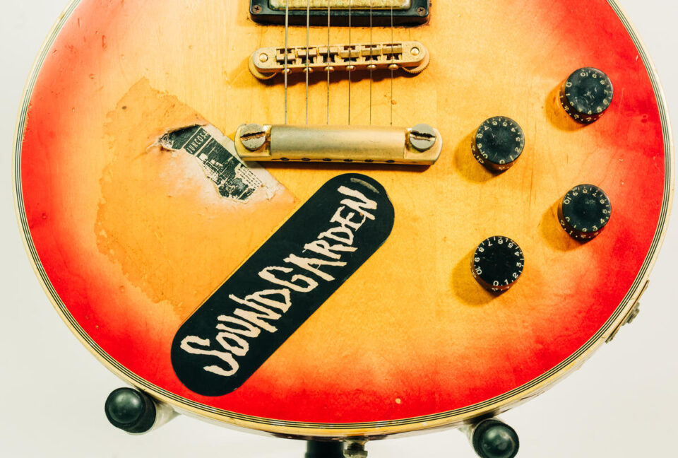 1979 Gibson Les Paul electric guitar played by Chris Cornell (Soundgarden)