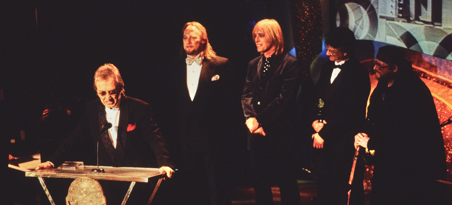 Bee Gees | Rock & Roll Hall of Fame - Bee Gees Rock And Roll Hall Of Fame